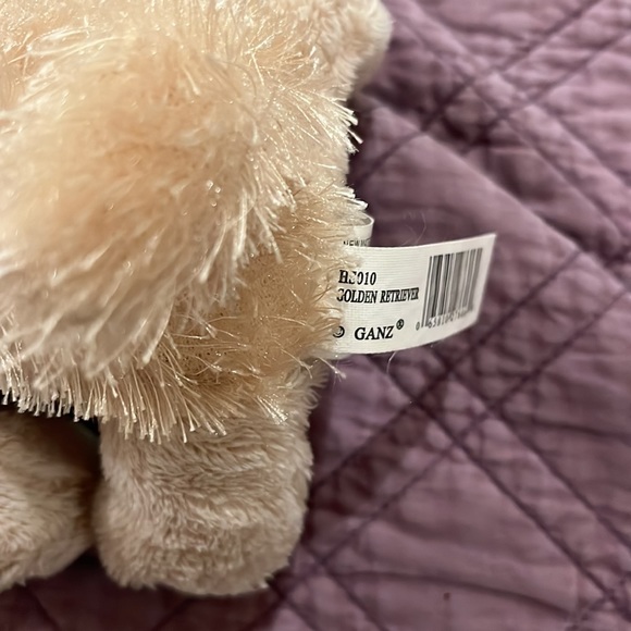 Webkinz Golden Retriever with removable Blue Webkinz Hat - Picture 5 of 9